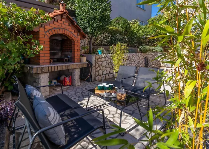 Apartman Gorgeous In With Wifi Selce